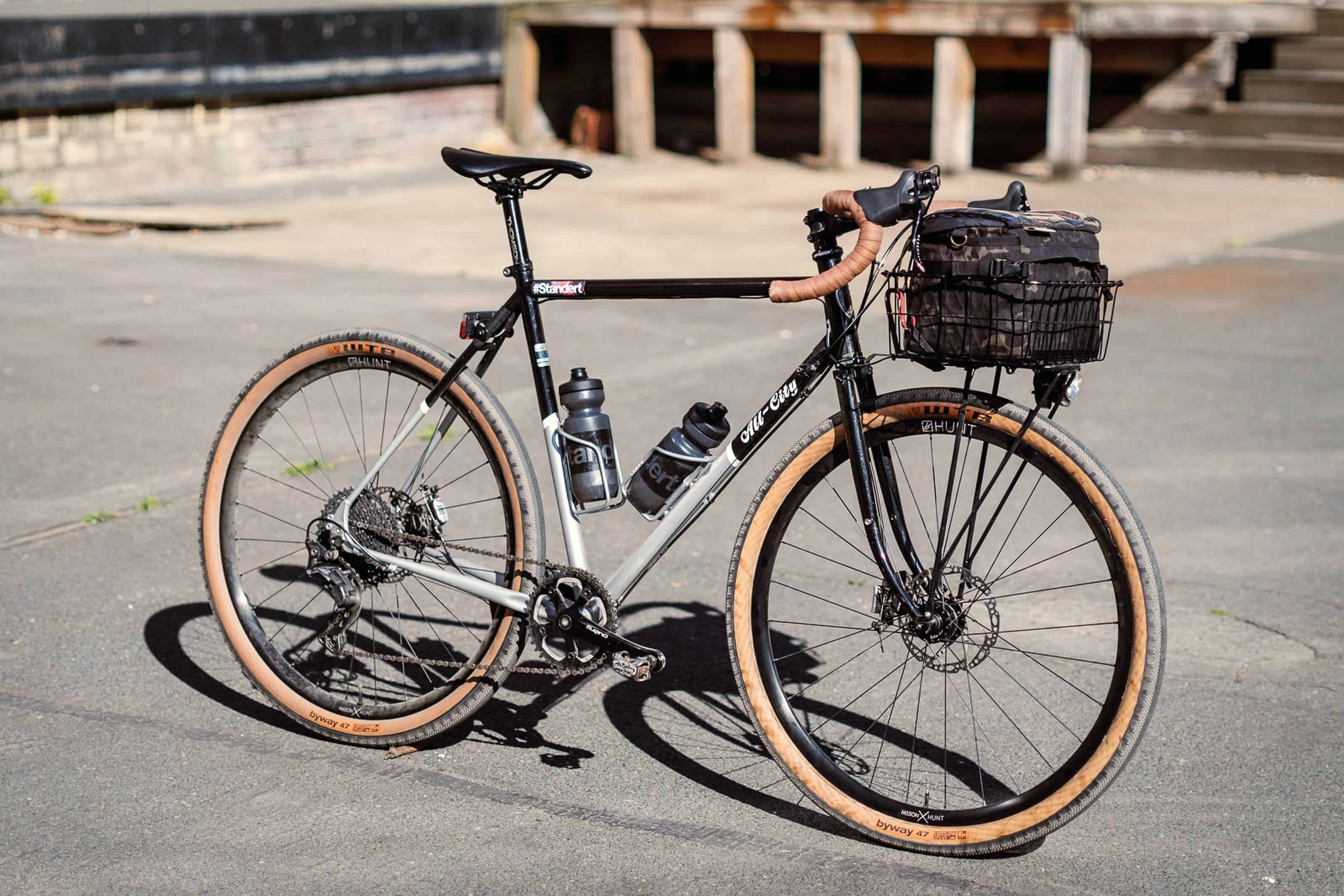 all city cycles space horse